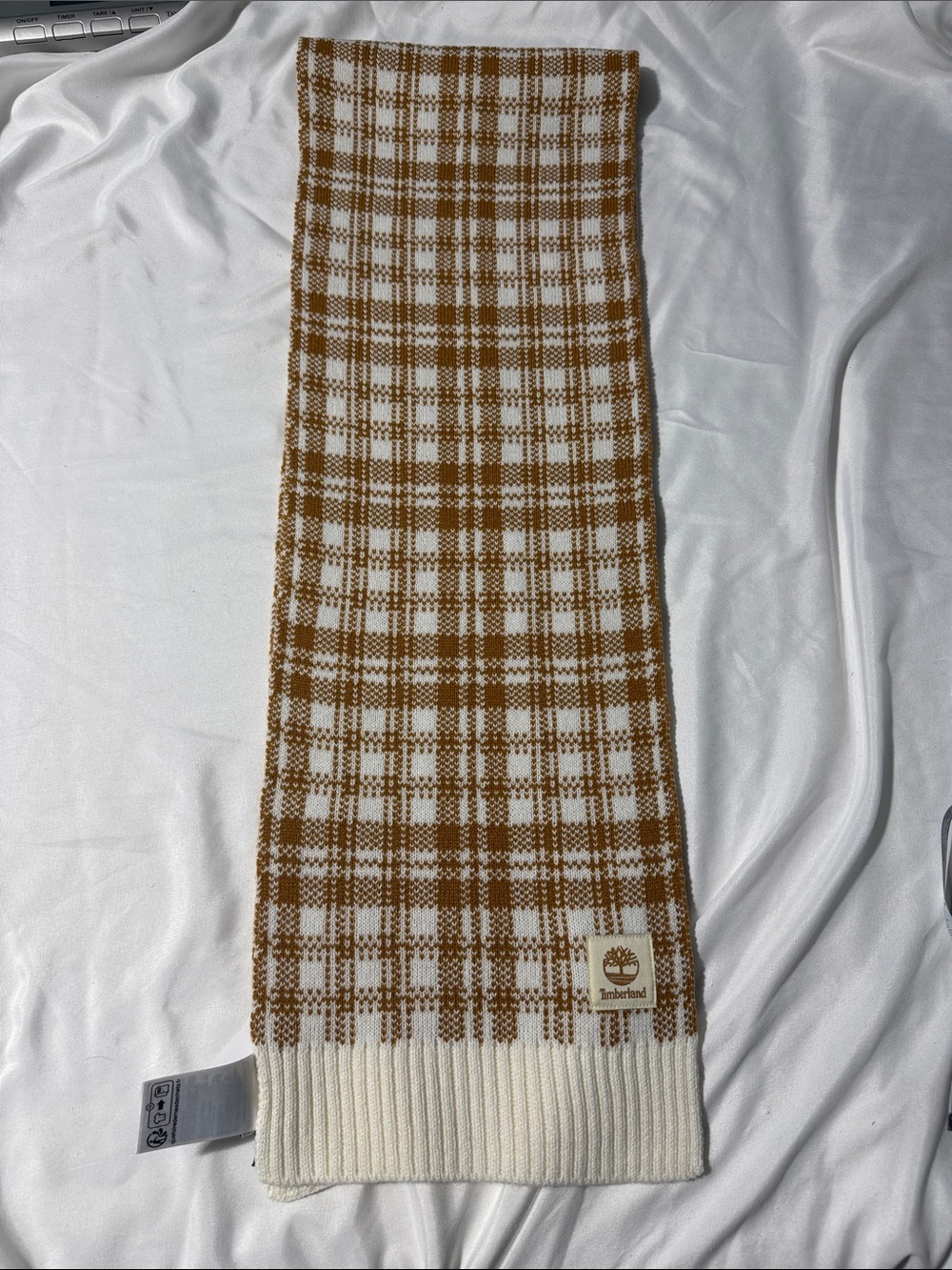 Timberland NWT Plaid Knit Scarf | Cozy Winter Essential | Cream & Tan Streetwear